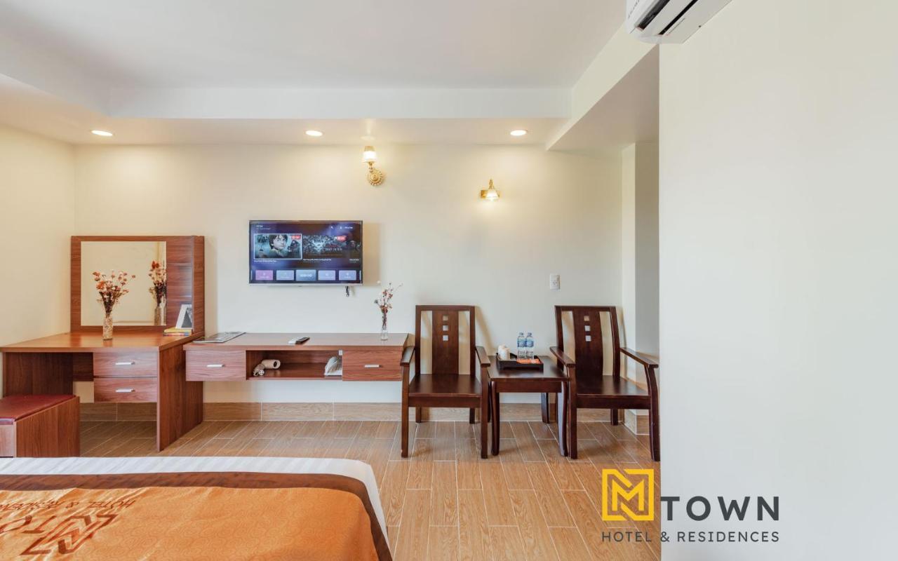 Mtown Hotel & Residences Phu Quoc - Long Beach Centre Esterno foto